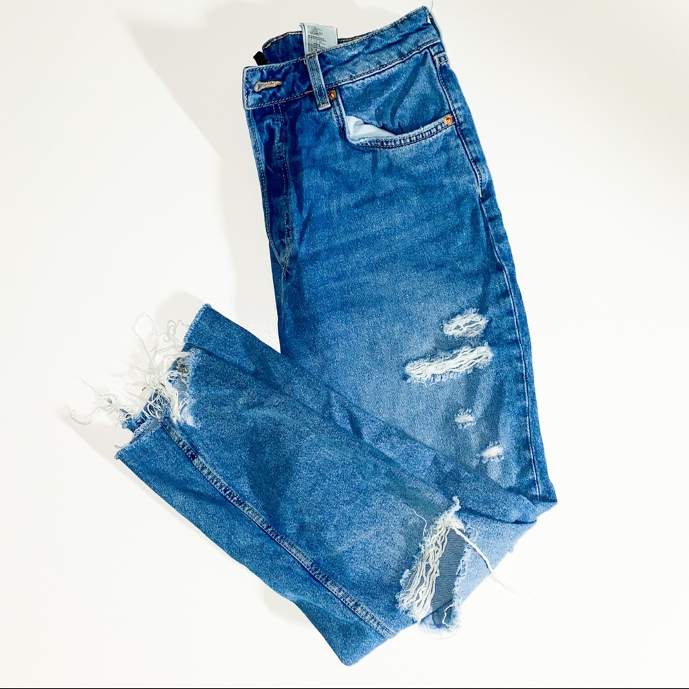 Button-fly Ripped Jeans